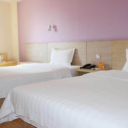 7Days Inn Luoyang Longmen Avenue Normal College Luoyang (Henan) Exterior foto