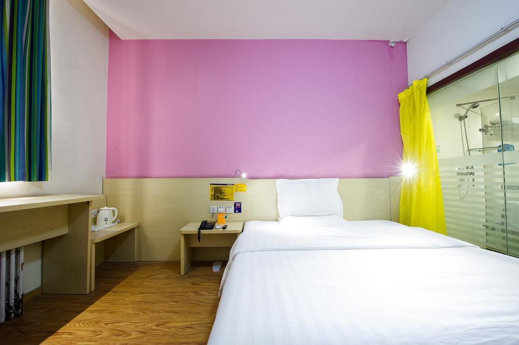 7Days Inn Luoyang Longmen Avenue Normal College Luoyang (Henan) Exterior foto