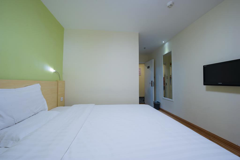 7Days Inn Luoyang Longmen Avenue Normal College Luoyang (Henan) Exterior foto