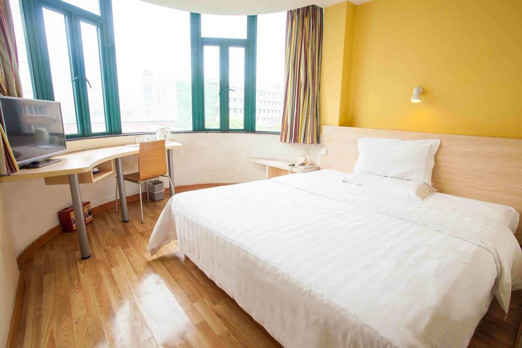 7Days Inn Luoyang Longmen Avenue Normal College Luoyang (Henan) Quarto foto